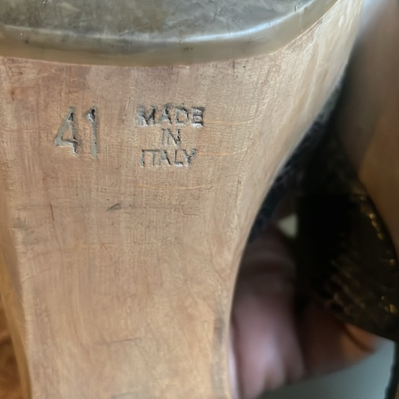 MARNI snakeskin ankle strap high heel sandals - Picture 4 of 10